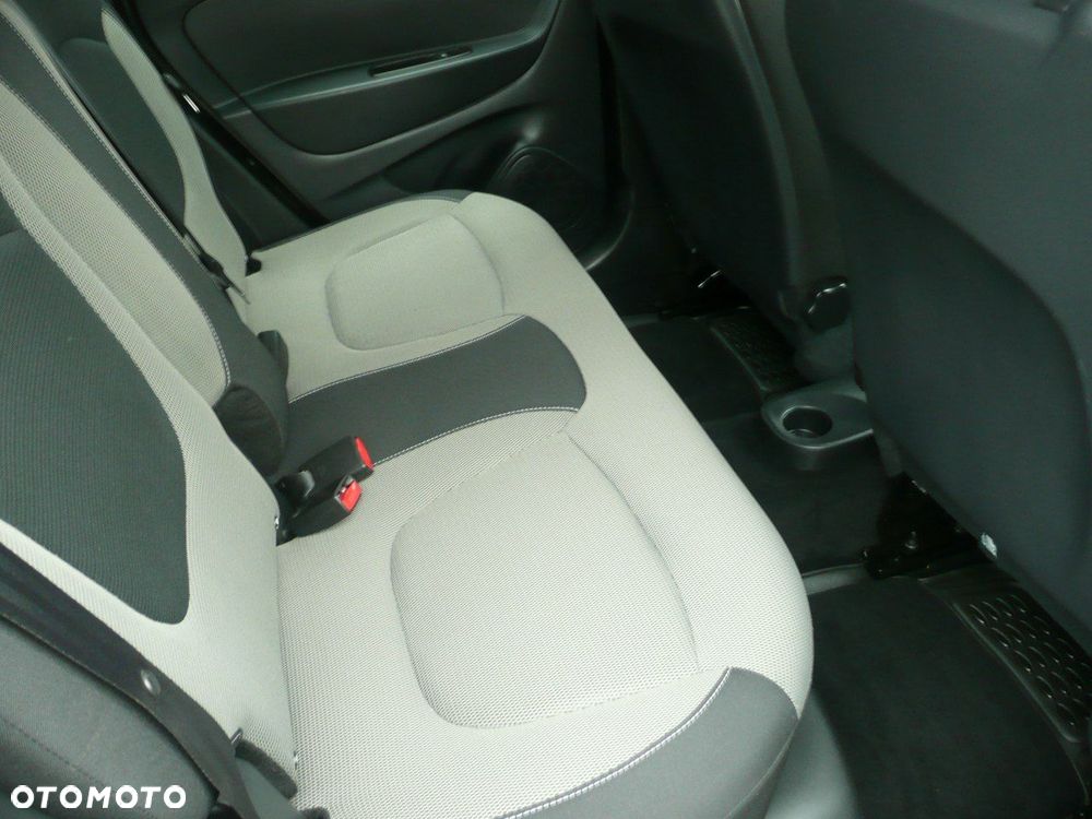 Renault Captur - 13