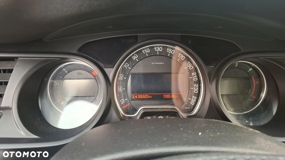 Citroën C5 HDi 165 FAP Exclusive - 6