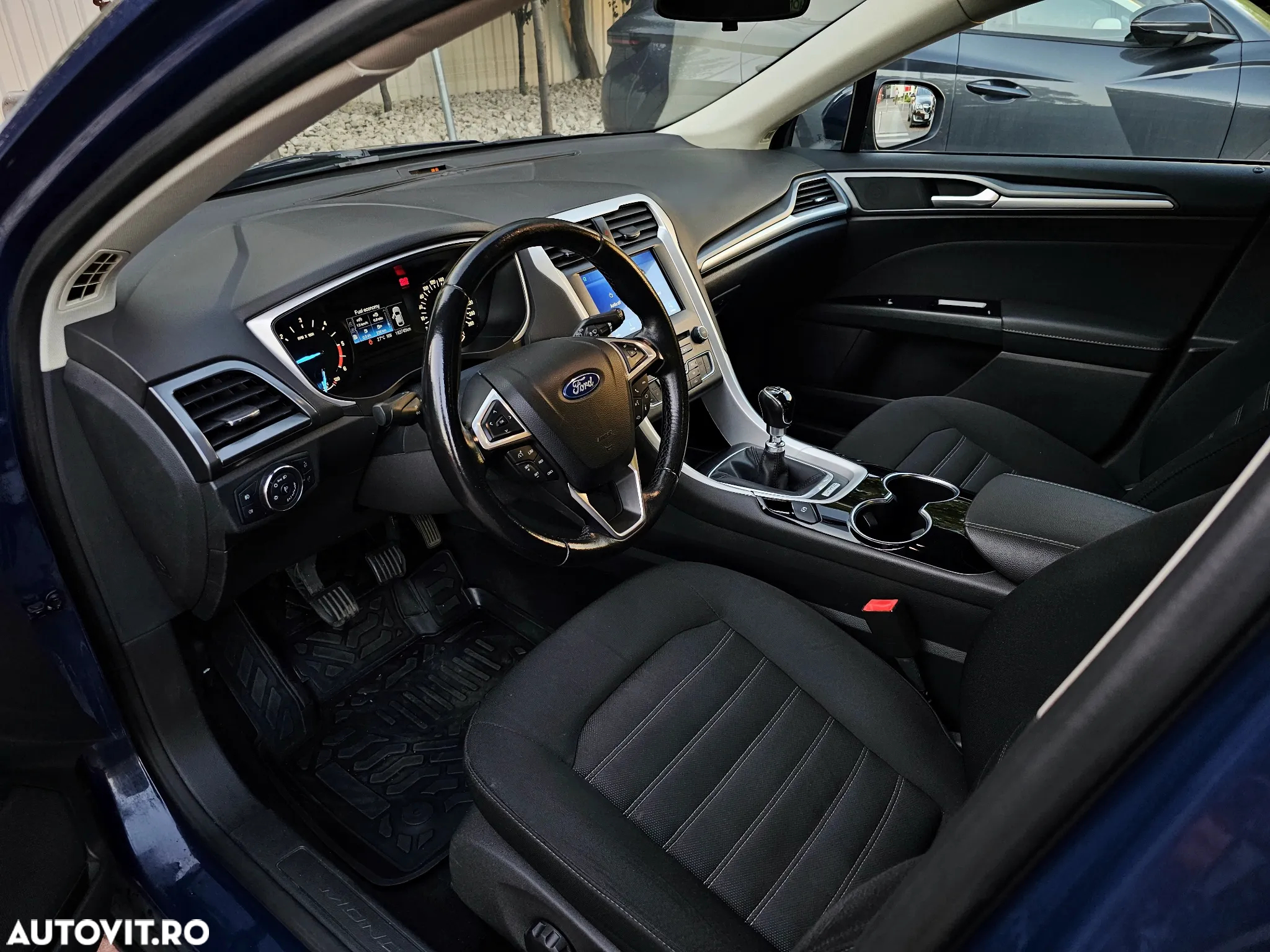 Ford Mondeo - 7