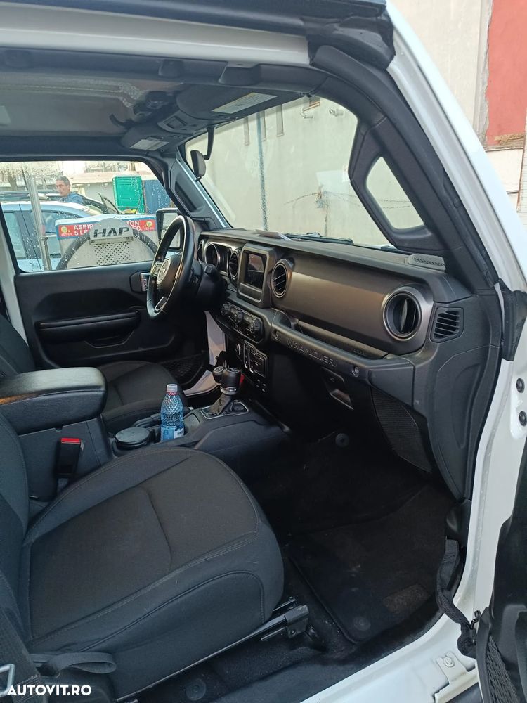 Jeep Wrangler 2.0 T-GDI Hardtop AWD Automatik Sport - 9