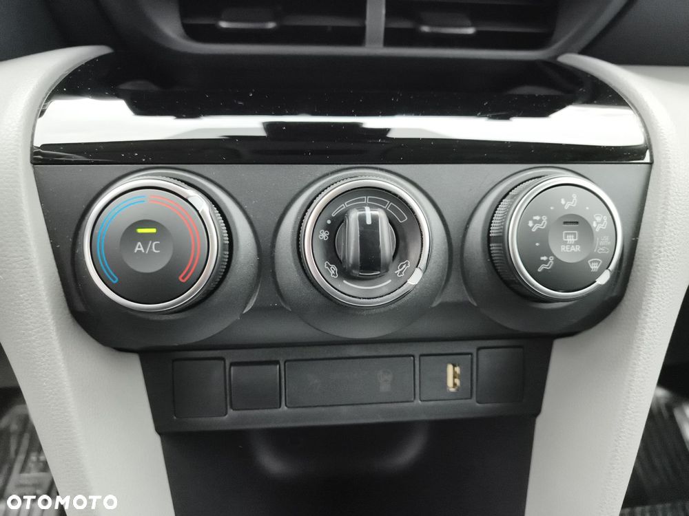 Toyota Yaris Cross 1.5 Comfort CVT - 24