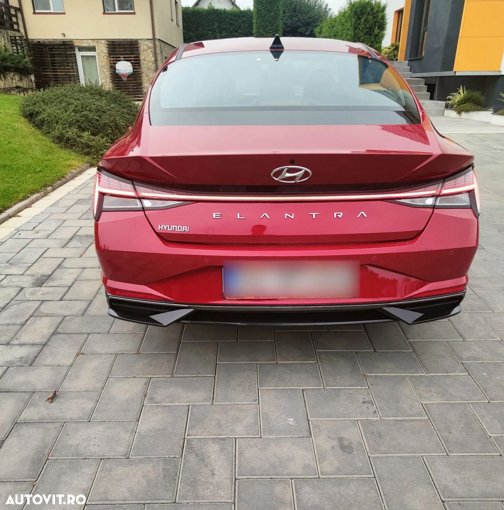 Hyundai Elantra 1.6 l 123 CP CVT Highway - 3