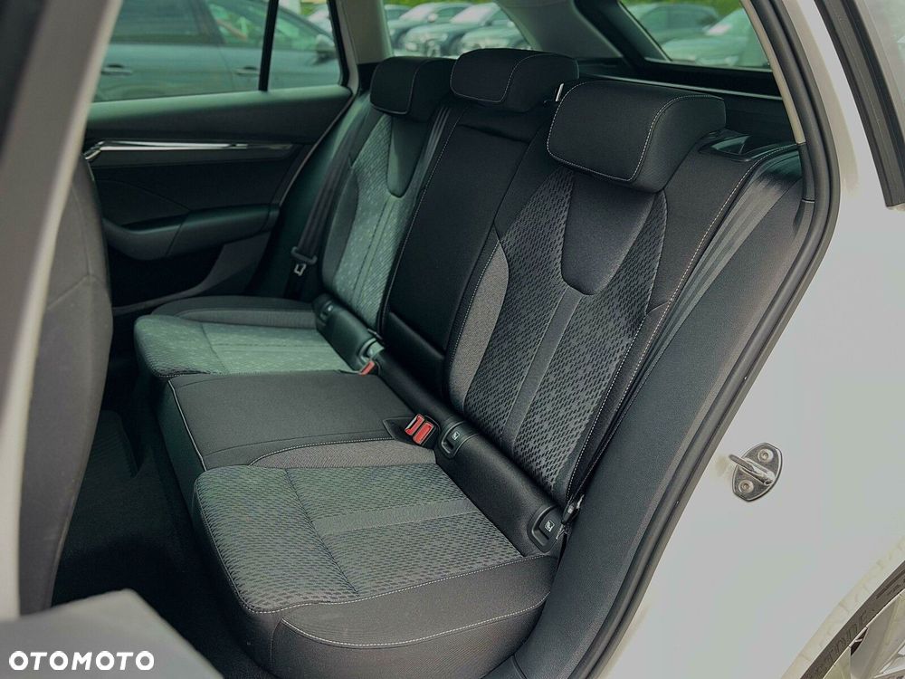 Skoda Octavia 1.5 TSI ACT Style - 20