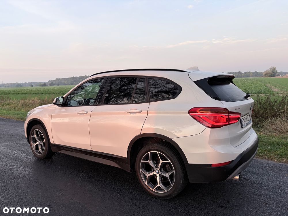 BMW X1 2017 photo 4