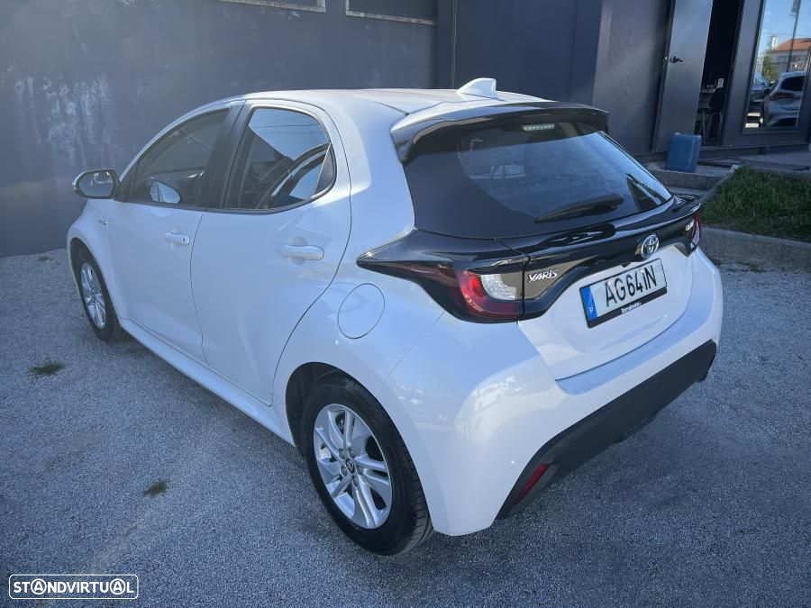 Toyota Yaris 1.5 HDF Comfort Plus - 4