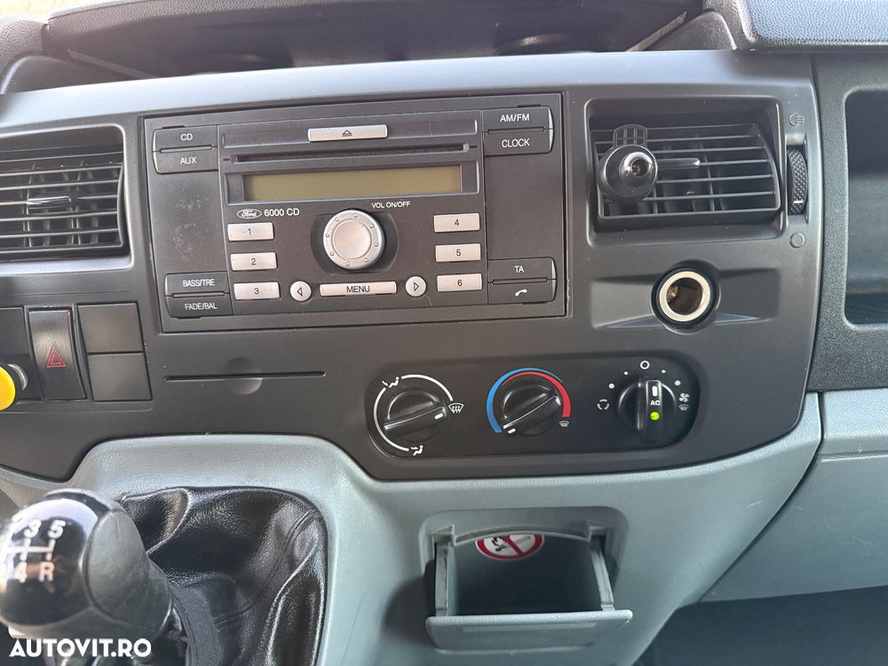 Ford Transit - 8