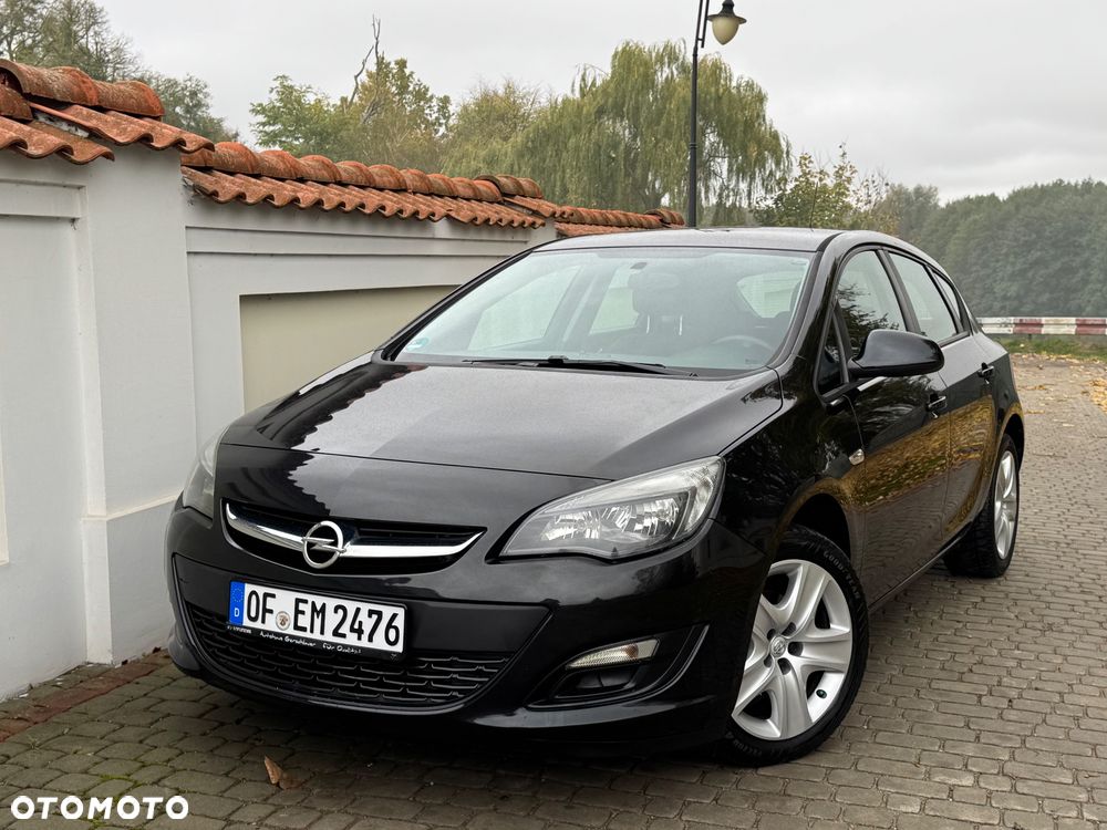 Opel Astra 2015 photo 4