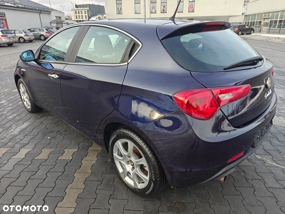 Alfa Romeo Giulietta - 4