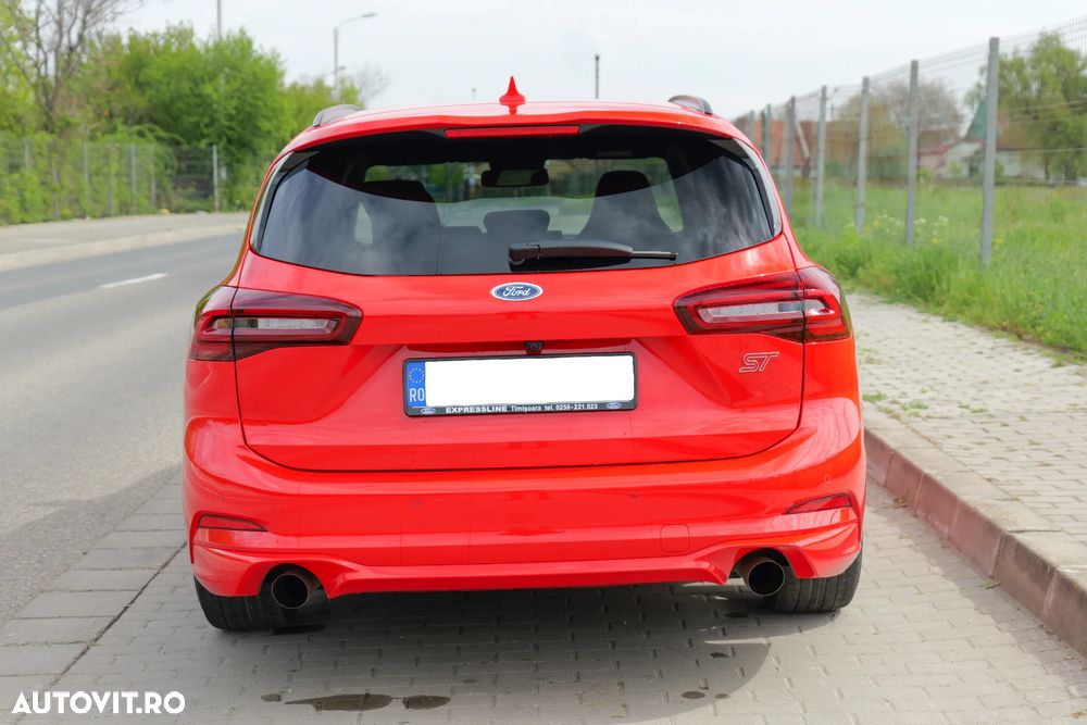 Ford Focus - 5