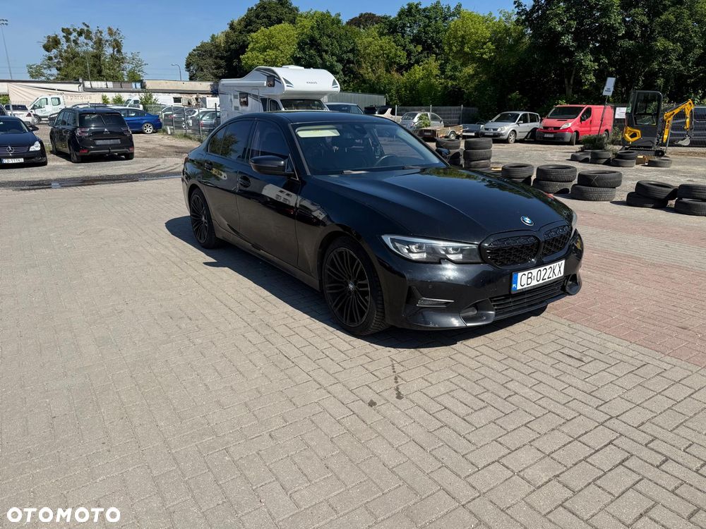 BMW Seria 3 318d - 4