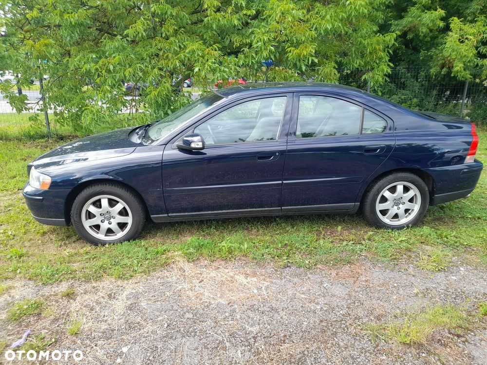 Volvo S60 2.4 Momentum - 8