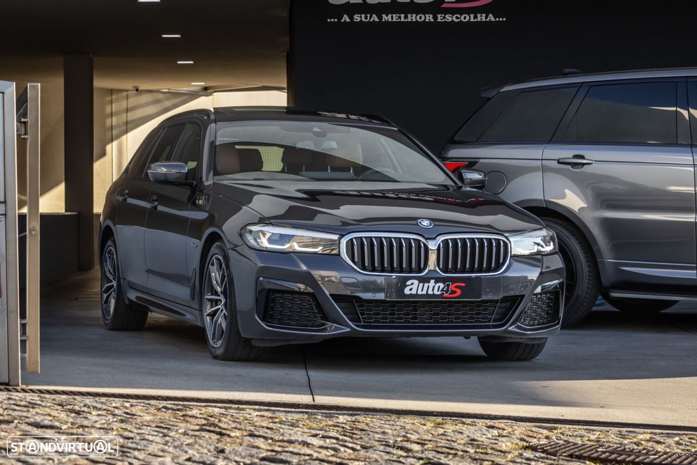 BMW 530 e Pack Desportivo M - 3