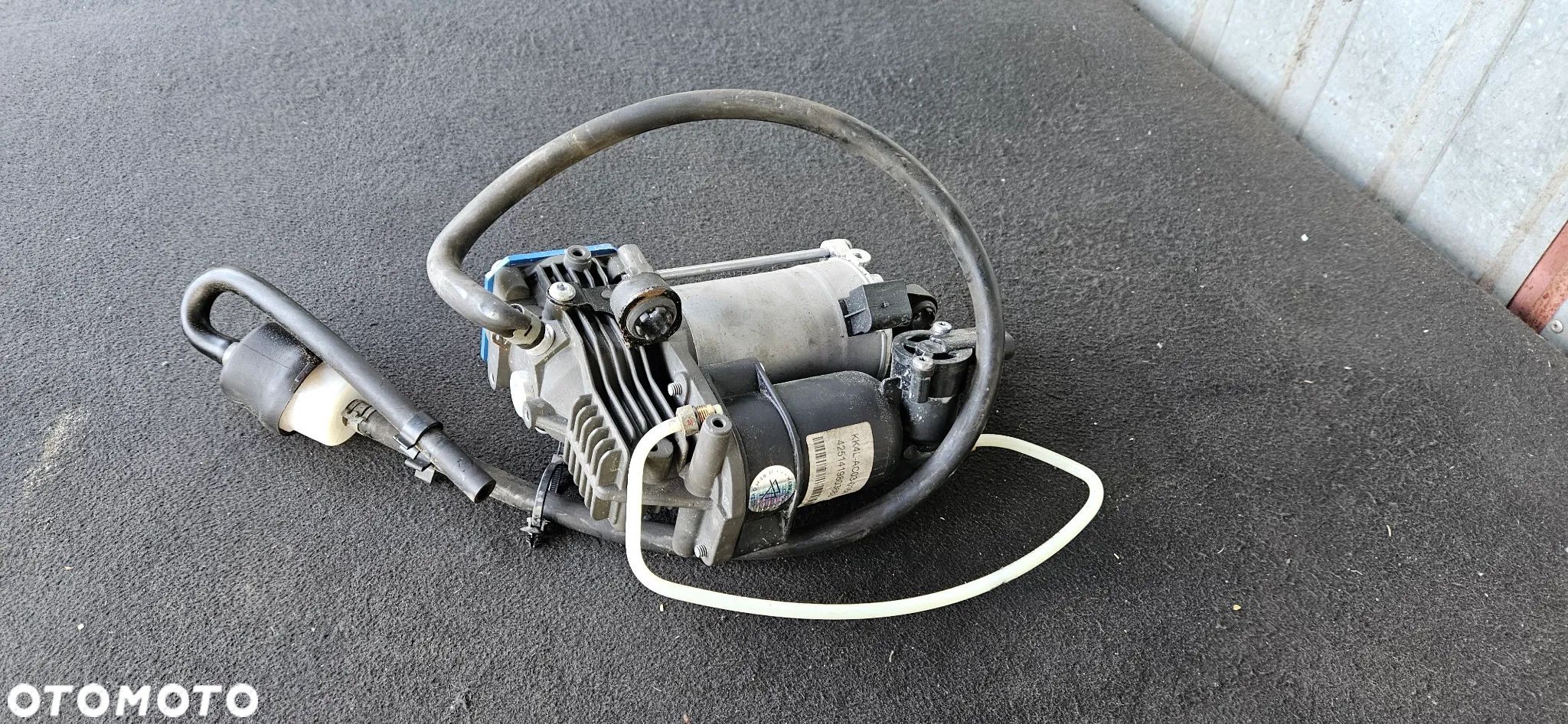 Kompresor zawieszenia Mercedes ML164 W164 - 1