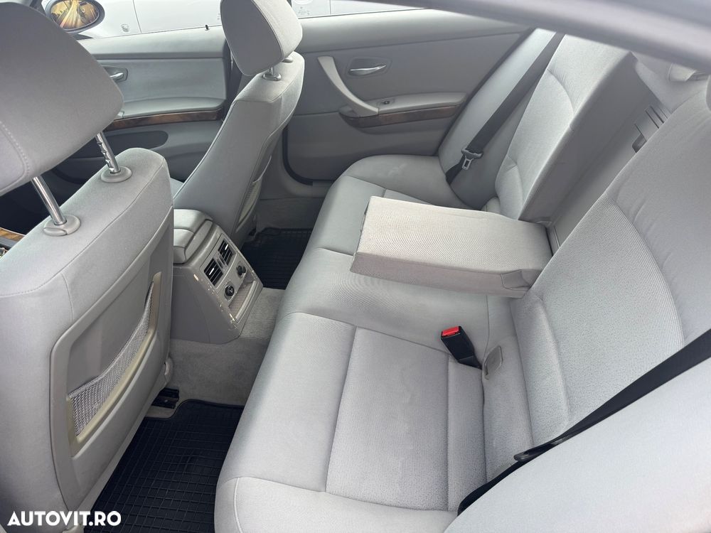 BMW Seria 3 - 7