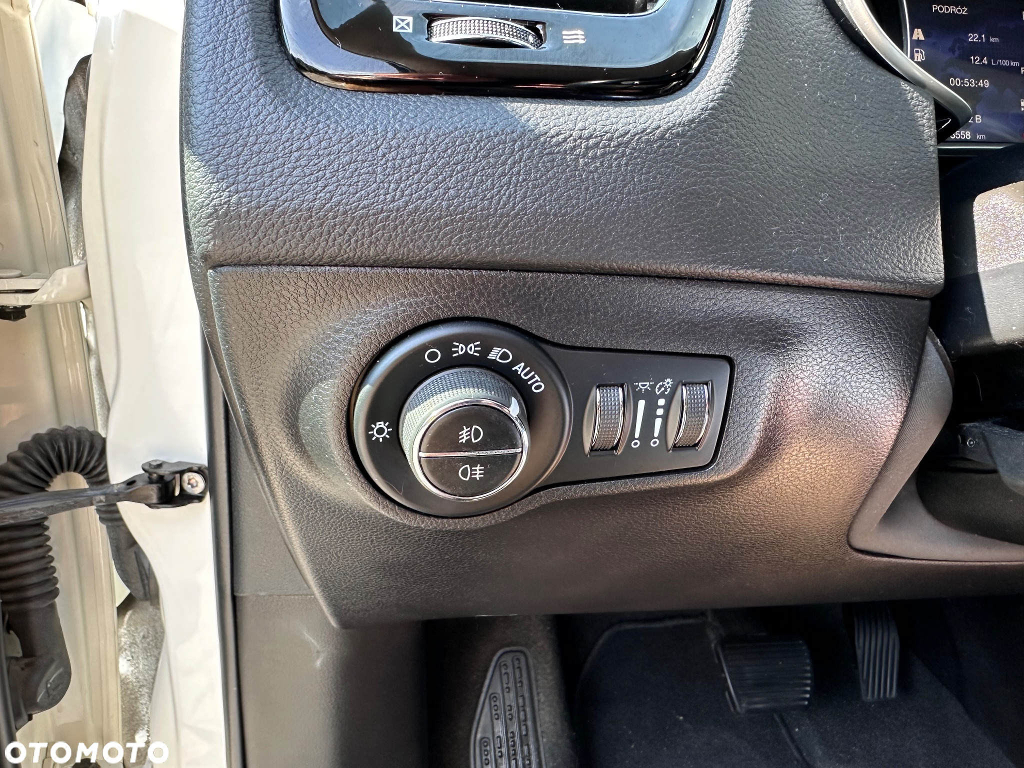 Jeep Compass - 15