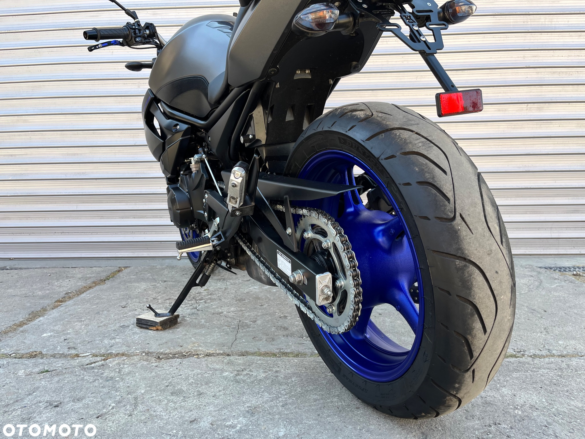 Yamaha XJ - 12