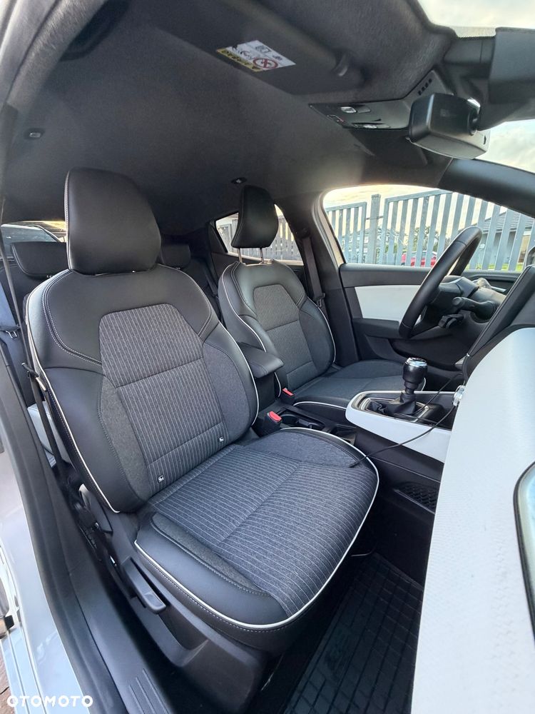 Renault Clio 1.0 TCe Intens - 18