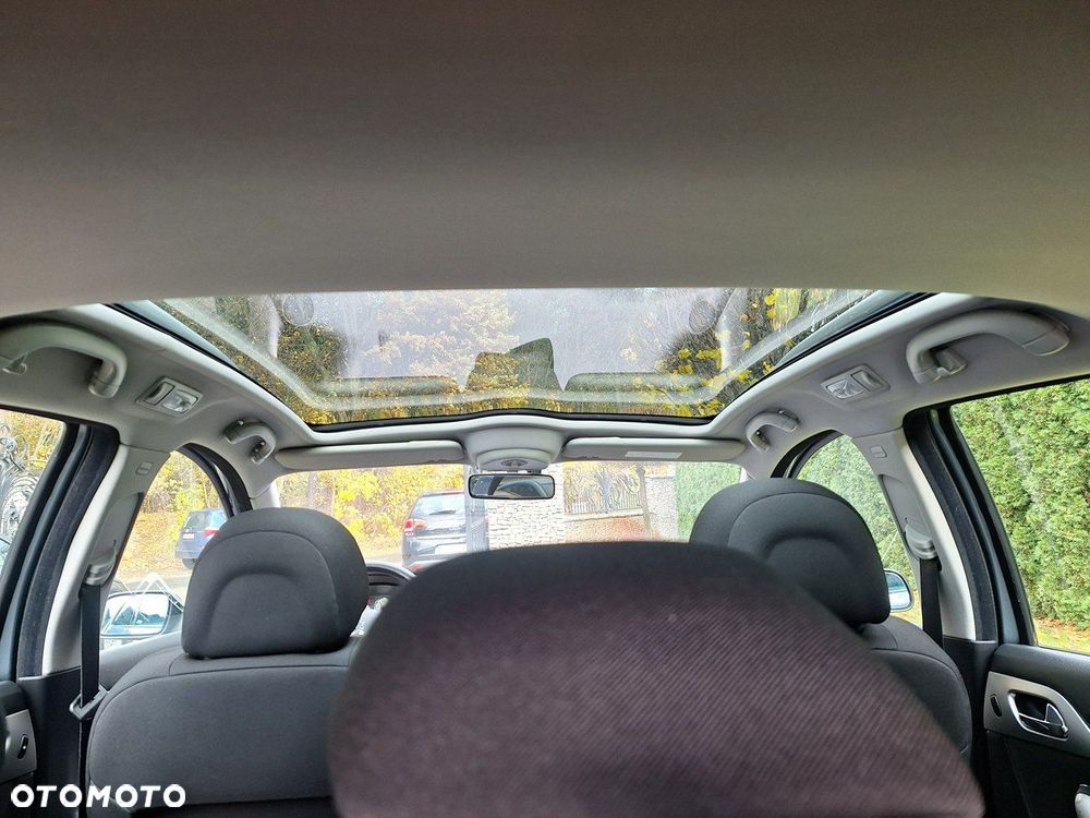 Peugeot 407 SW HDi 135 Sport - 25