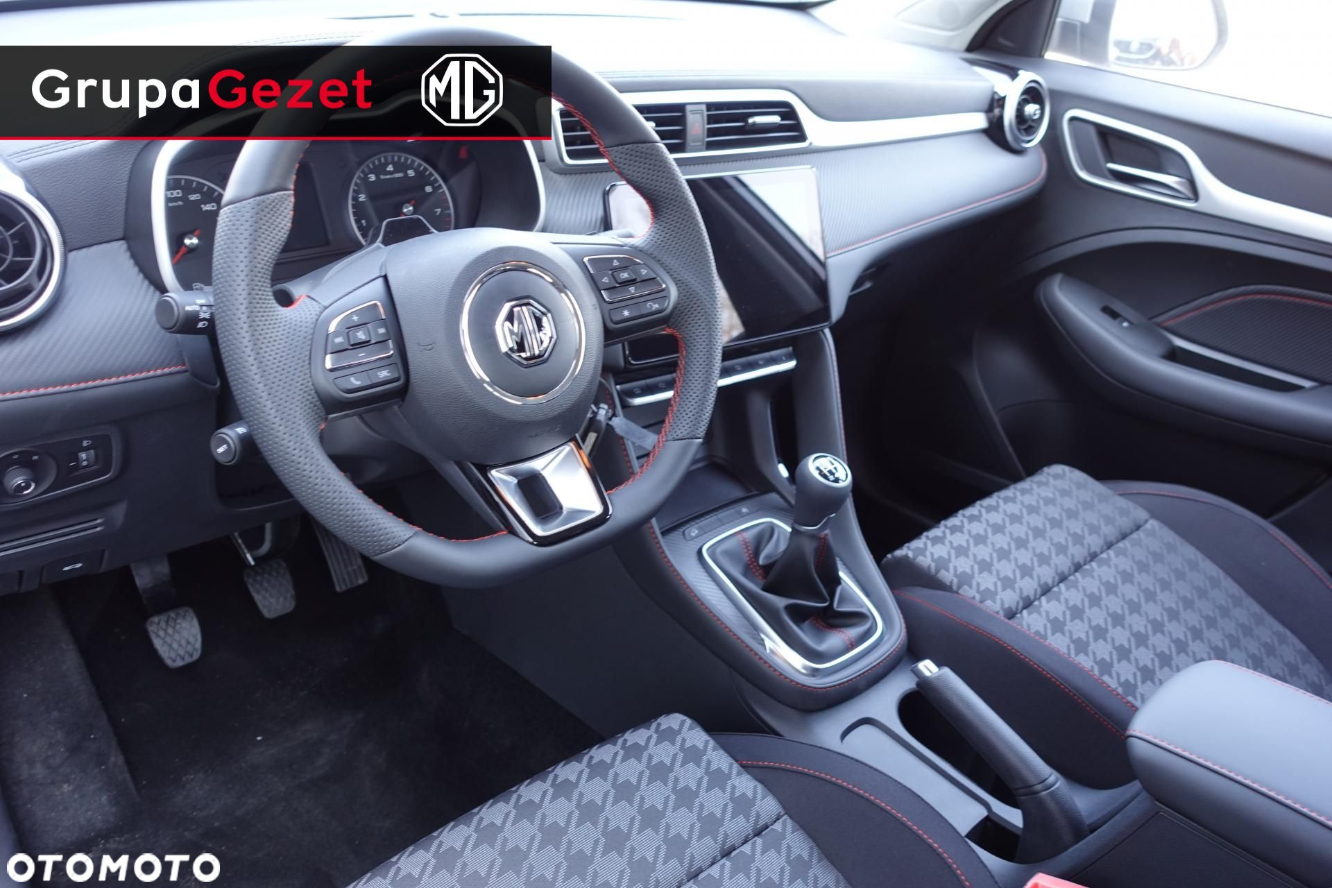 MG ZS - 7