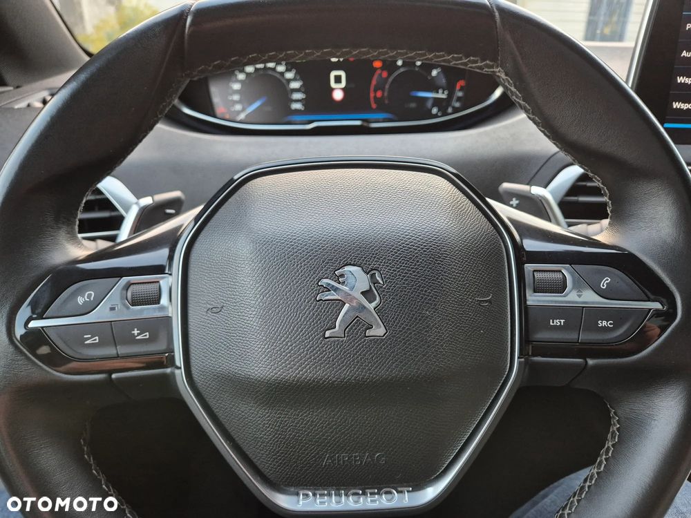Peugeot 3008 - 32