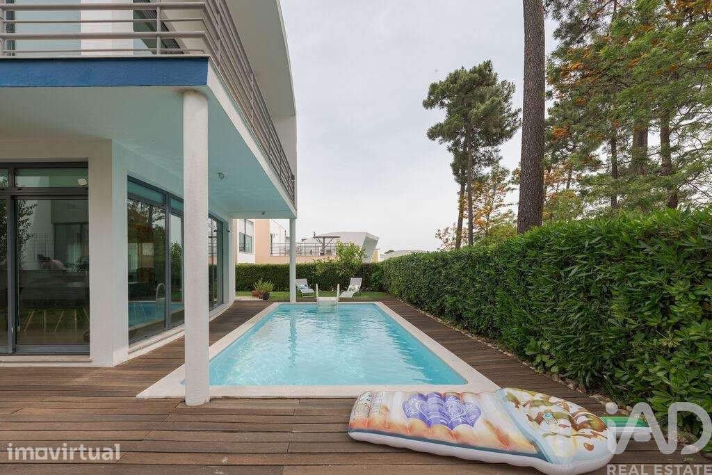 Casa / Villa T4 em Quinta do Anjo de 220,00 m2 - Grande imagem: 3/22