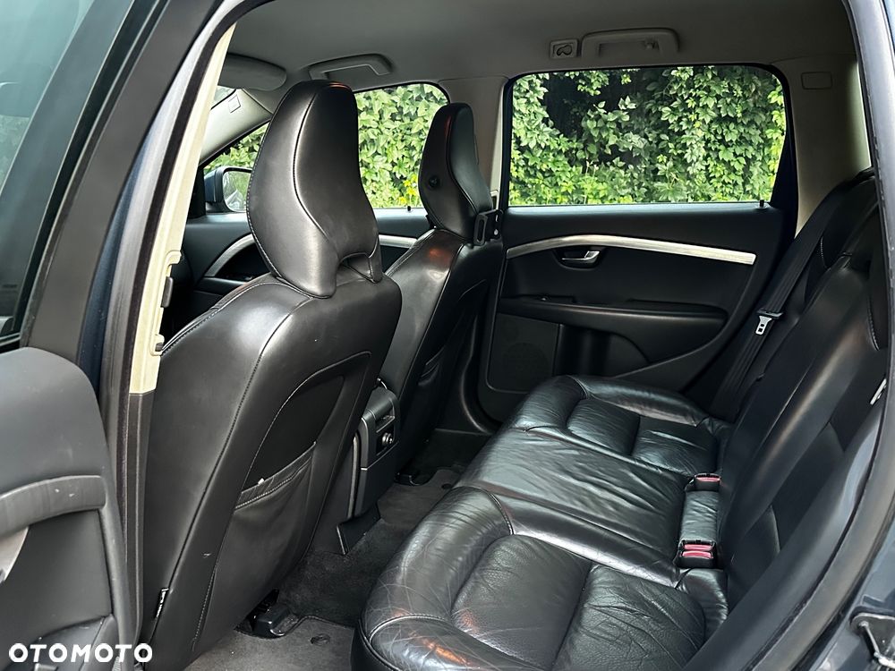 Volvo V70 - 8