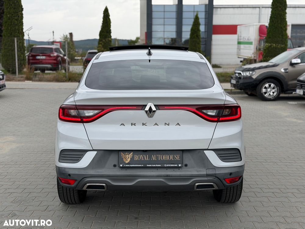 Renault Arkana E-TECH RS Line - 11