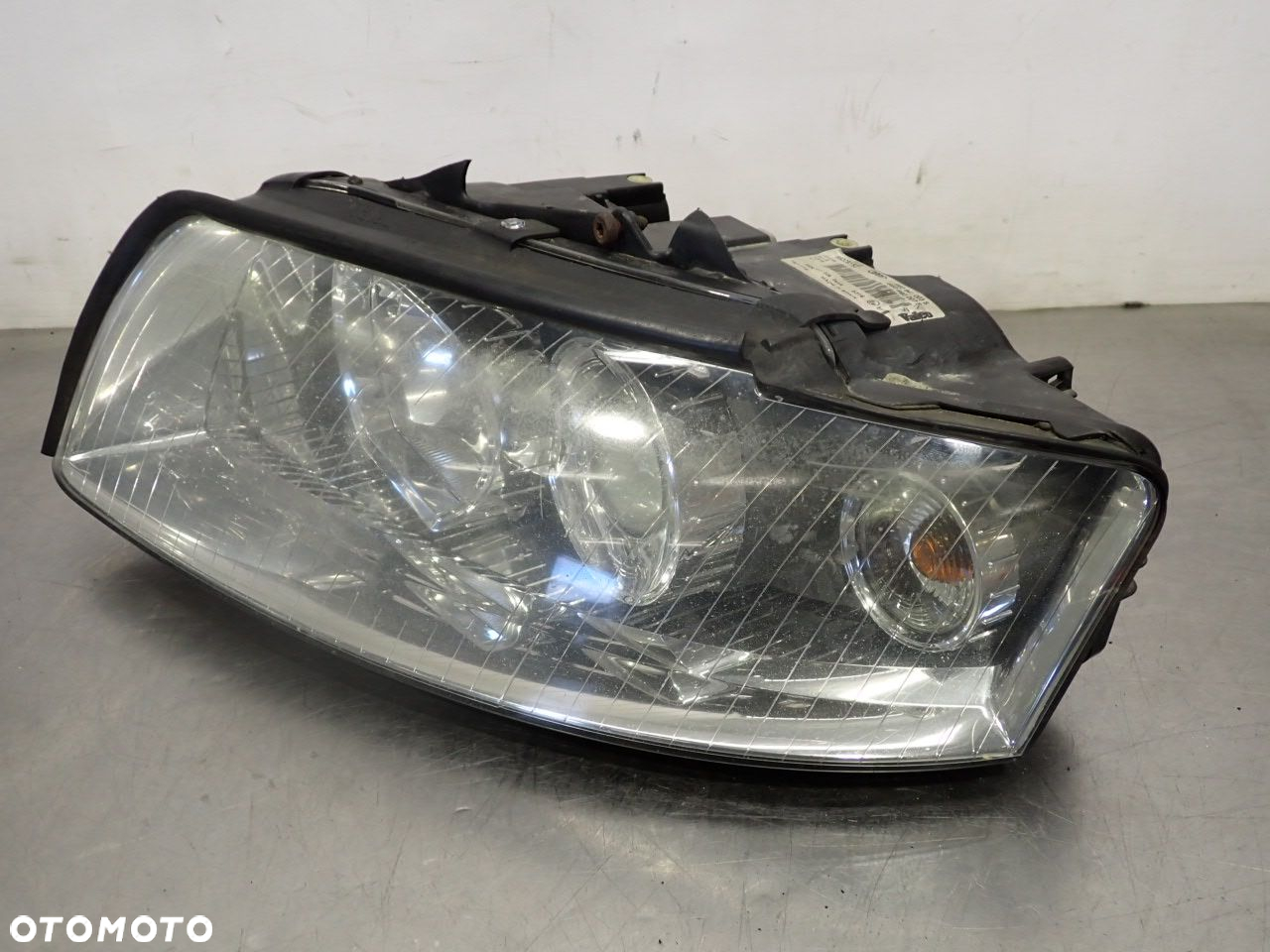 LAMPA LEWA PRZEDNIA XENON AUDI A4 B6 8E0941003S 89027892 - 7