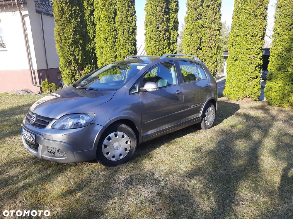 Volkswagen Golf Plus - 1