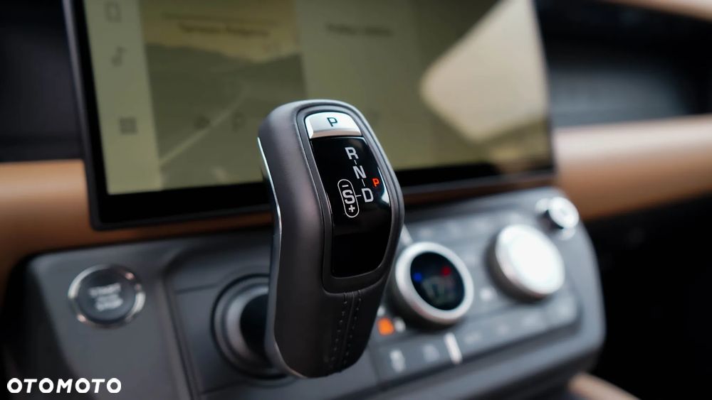 Land Rover Defender 3.0 D350 mHEV X-Dynamic SE - 21