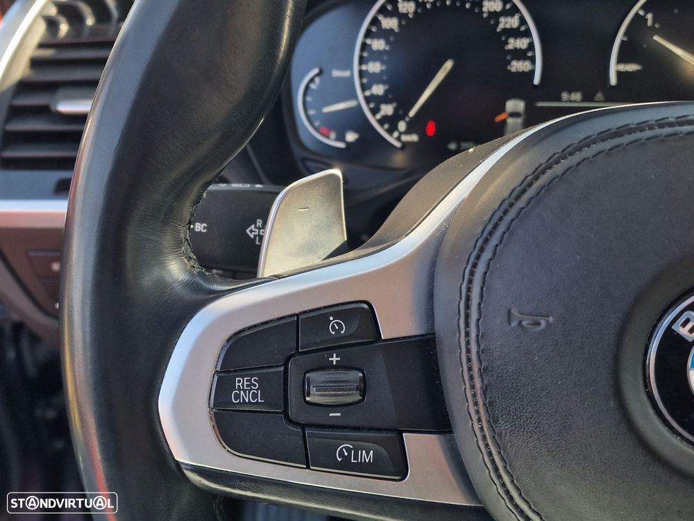 BMW X3 20 d xDrive xLine Auto - 22