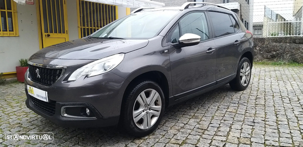 Peugeot 2008 1.2 PureTech Style