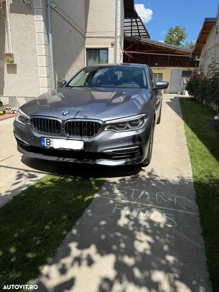 BMW Seria 5 520d xDrive Aut. - 1