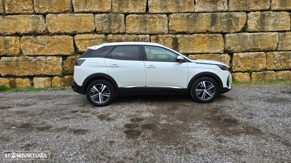 Peugeot 3008 1.5 BlueHDi Allure Pack EAT8 - 4