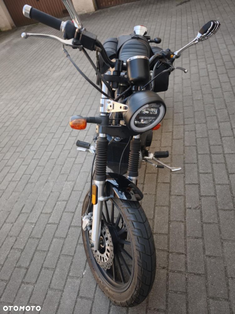 Junak M12 - 8