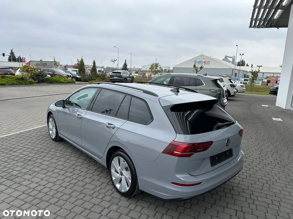 Volkswagen Golf VIII 2.0 TDI Life Plus DSG - 12