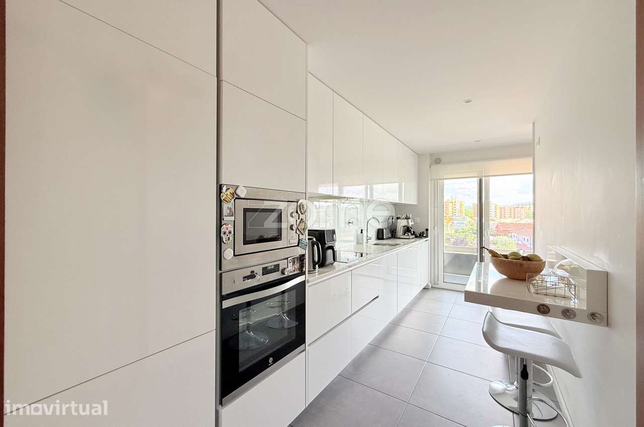 Apartamento T3 Semi-Novo em Calendário - Grande imagem: 4/30
