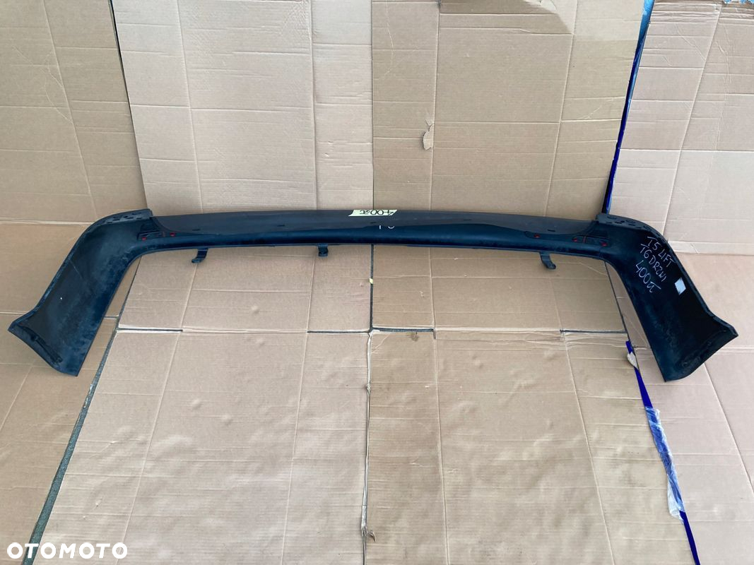 VW T5 LIFT 10- Transporter T6 15- ZDERZAK TYŁ TYLNY Drzwi Skrzydełkowe - 6