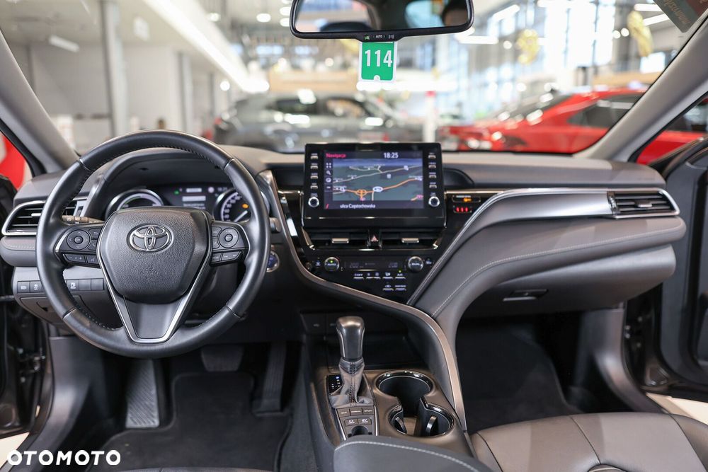 Toyota Camry 2.5 Hybrid Prestige CVT - 6