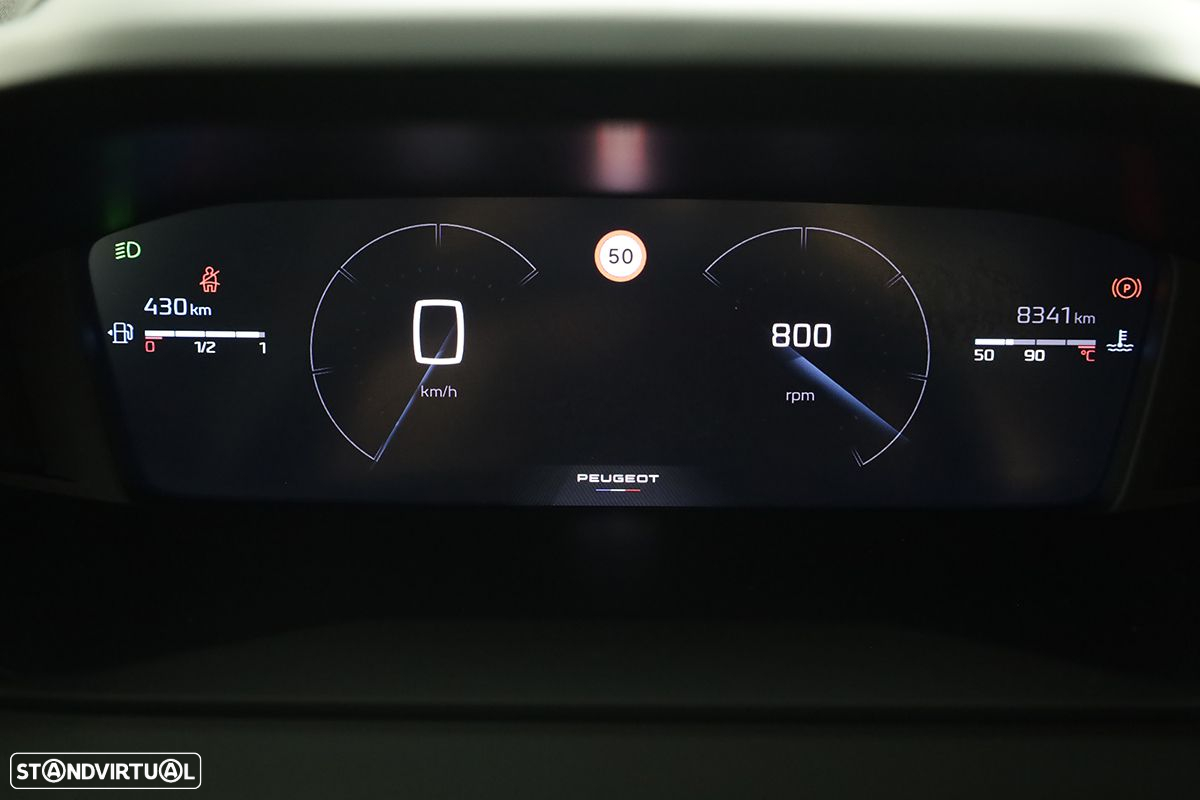 Peugeot 2008 1.2 PureTech Allure - 16