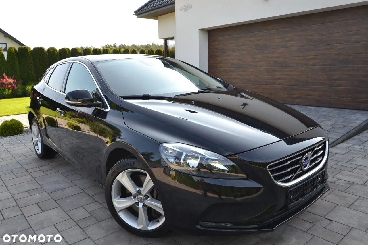 Volvo V40 D4 Drive-E Momentum - 4