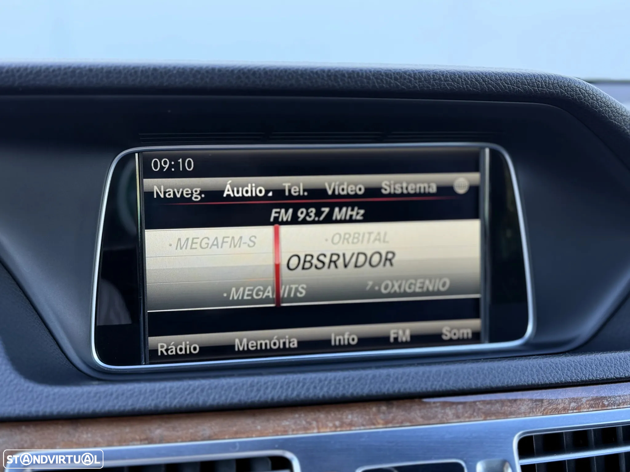 Mercedes-Benz E 350 BlueTEC Elegance BE - 52