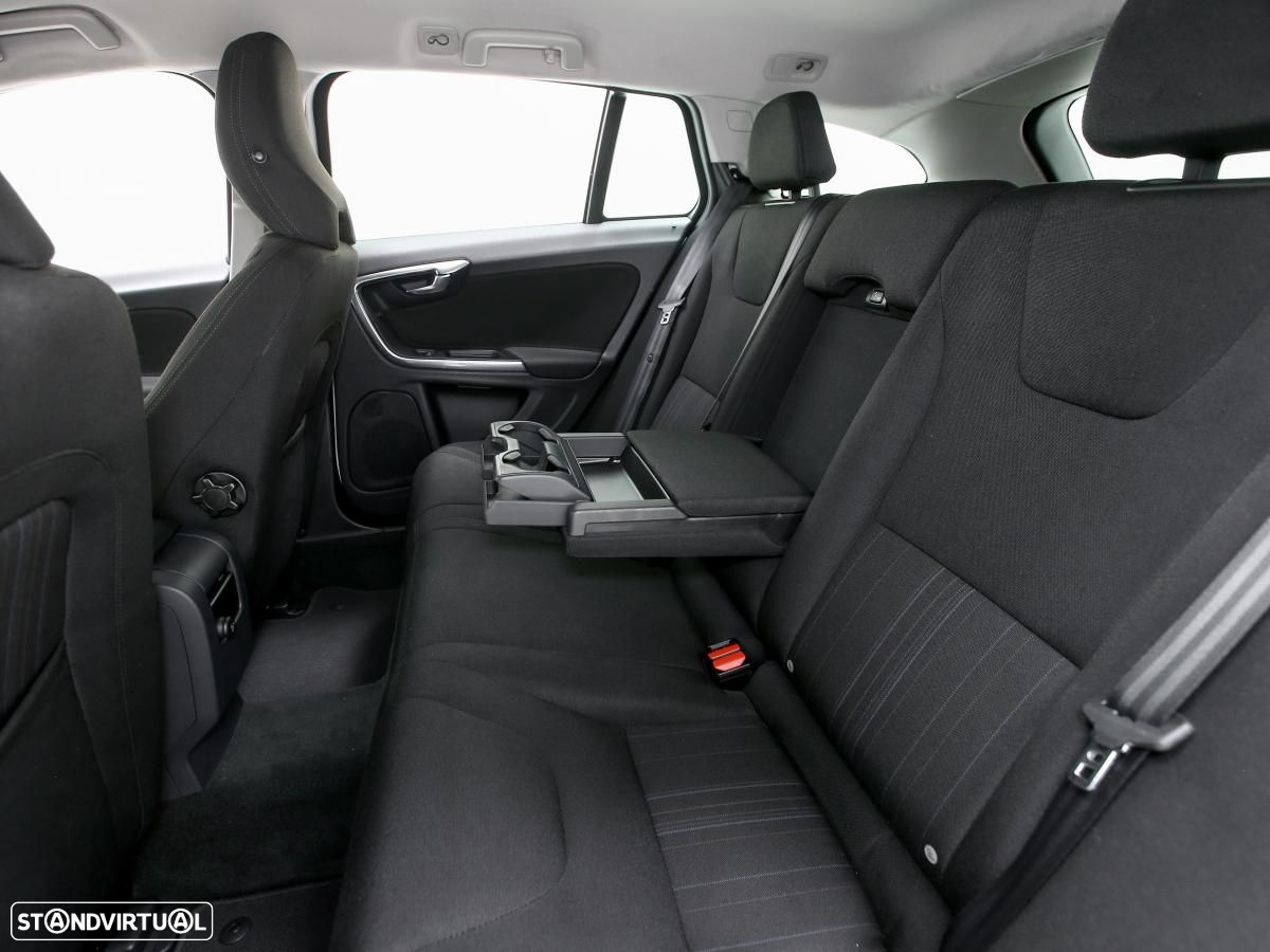Volvo V60 - 9