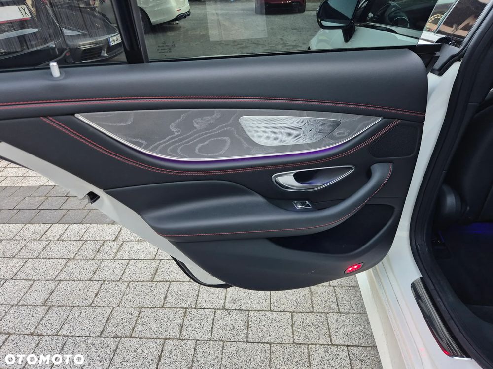 Mercedes-Benz CLS - 34