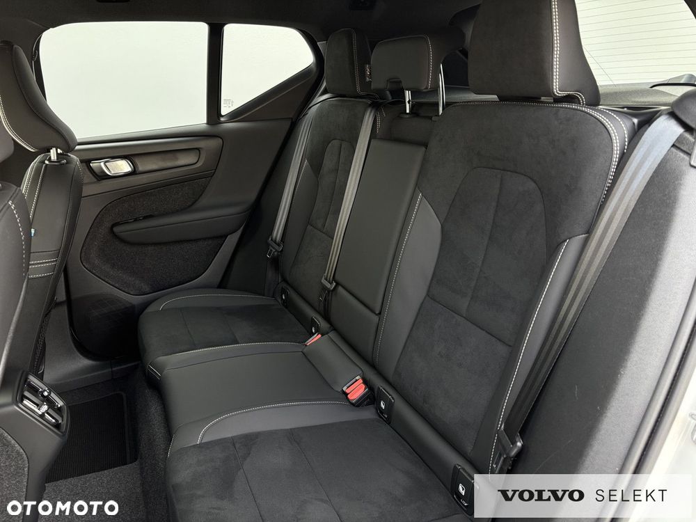 Volvo XC 40 - 20