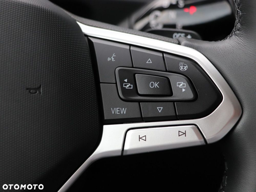 Volkswagen Tiguan - 17