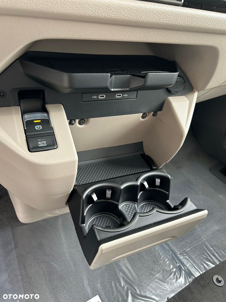 Volkswagen Multivan 2.0 TDI L2 Edition DSG - 34