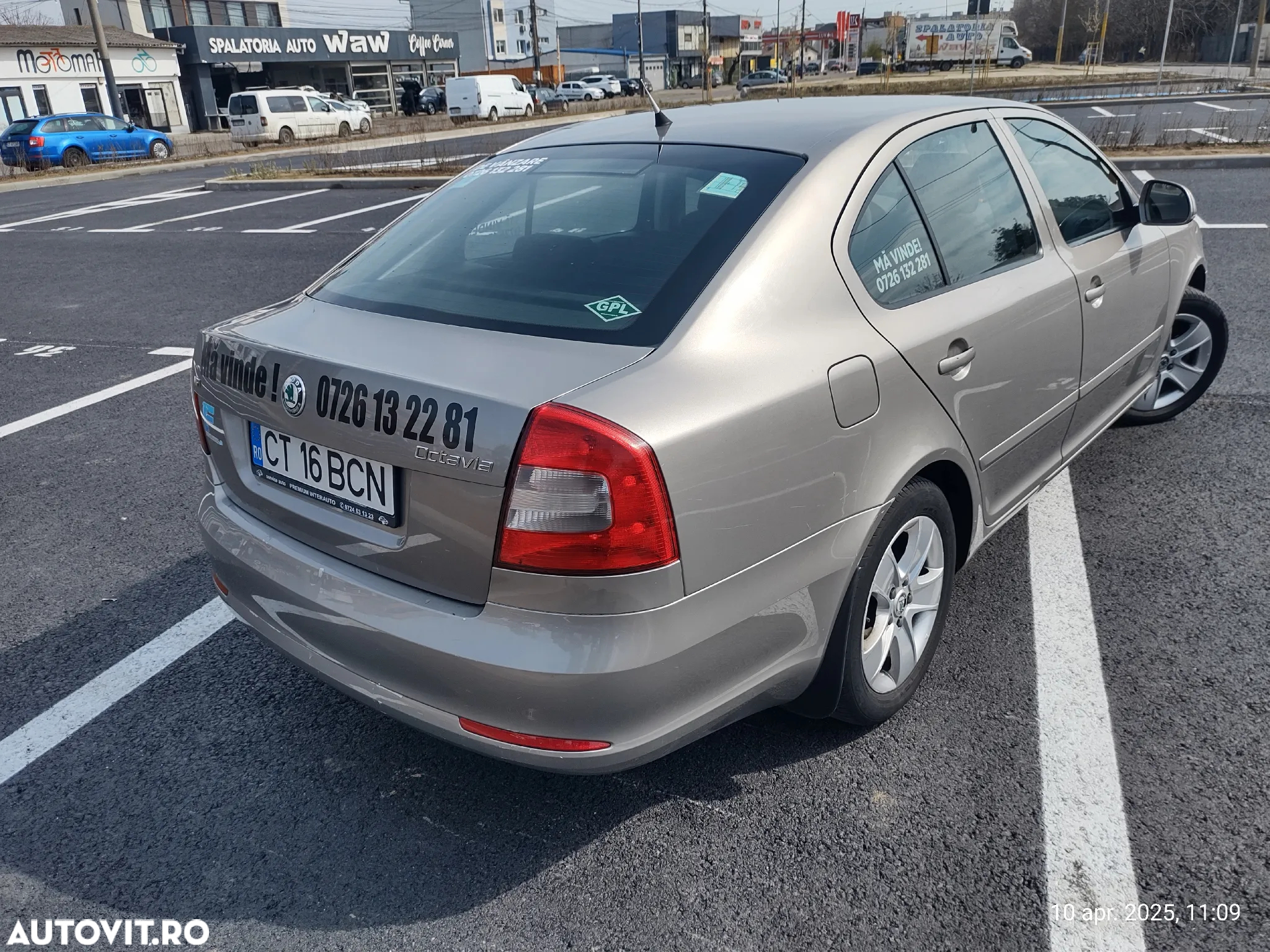 Skoda Octavia 1.6 MPI Ambiente - 16
