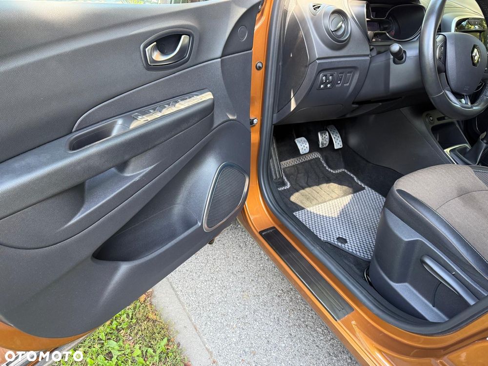 Renault Captur 0.9 Energy TCe XMOD - 21