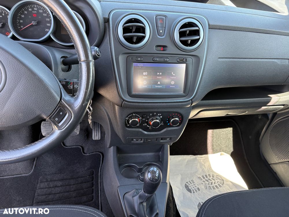 Dacia Dokker TCe 130 GPF Stepway - 9